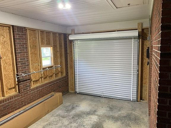 5th image of 209 Avalon Dr