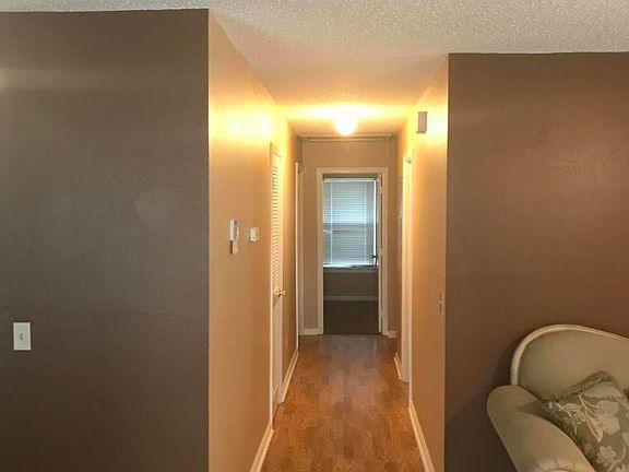 3rd image of 1734 W 5th St