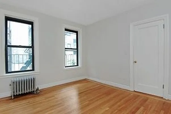 Rented by Douglas Elliman | media 22