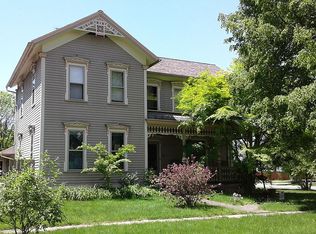 803 S Van Buren St, Auburn, IN 46706