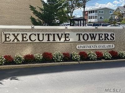 1st image of 854 E Broadway #6M