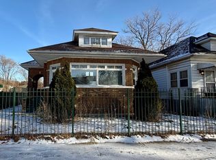 7741 S Oglesby Ave, Chicago, IL