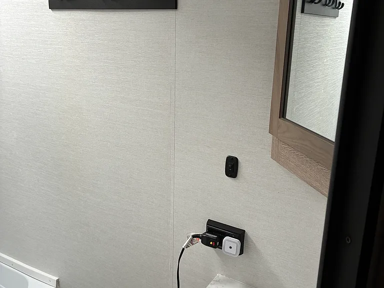 310 W Wilson Ave #81 — Photo 13