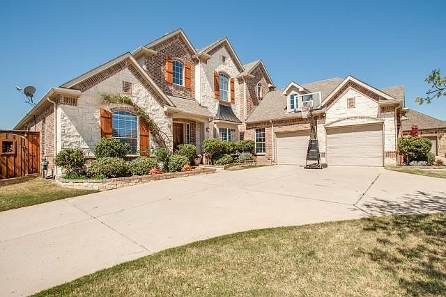 1st image of 1710 Crowbridge Dr