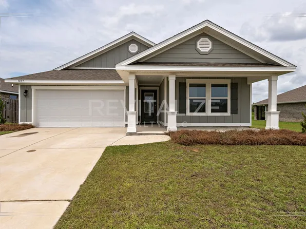 1097 Hayward Loop, Foley, AL 36535