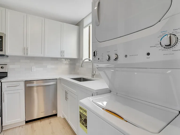 4373 Trevi Ct — Photo 14