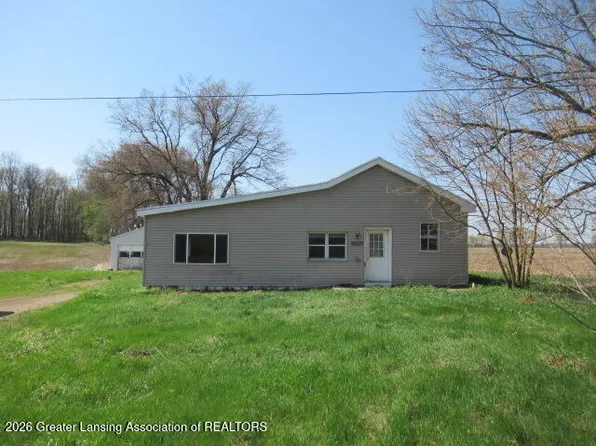 14351 Clinton Rd, Springport, MI 49284