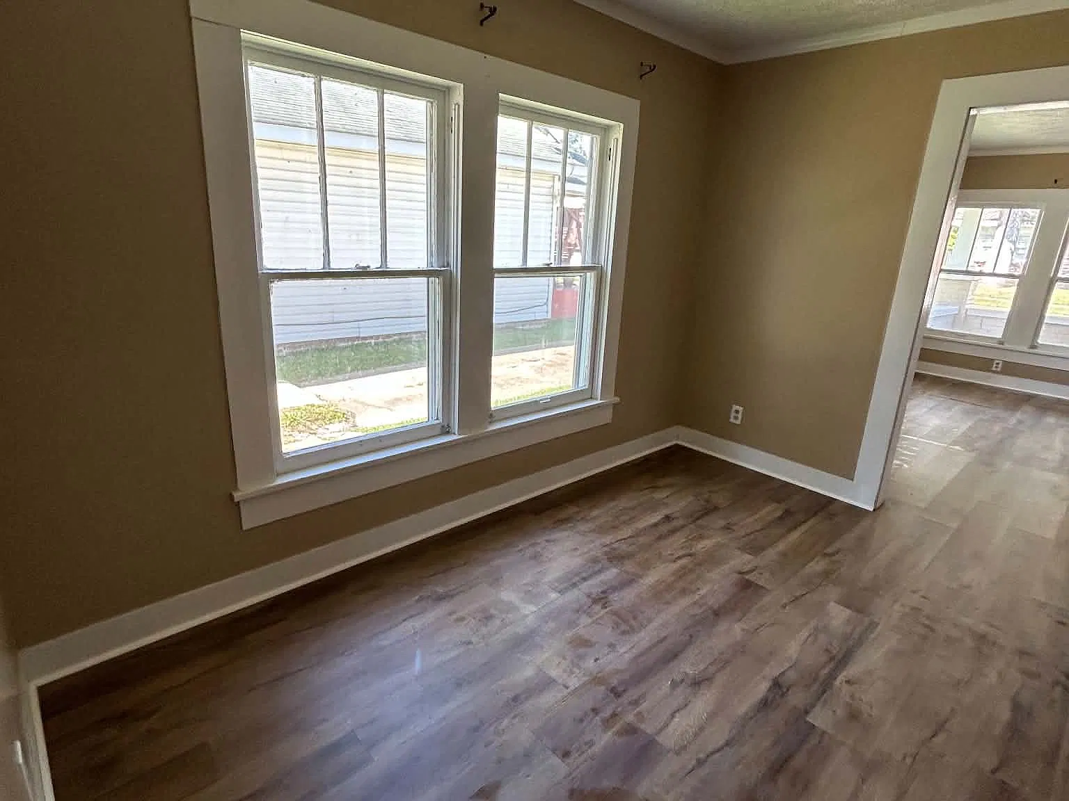 2 bed, 1170 sqft, $850 — Photo 3