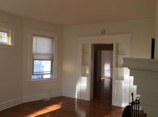 10 Grove Ter, Montclair, NJ 07042