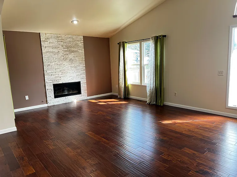 12810 NE 101st Pl — Photo 7