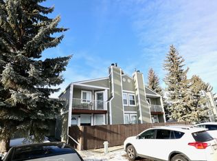 1820 56th St NW #33, Edmonton, AB T6L 5L4