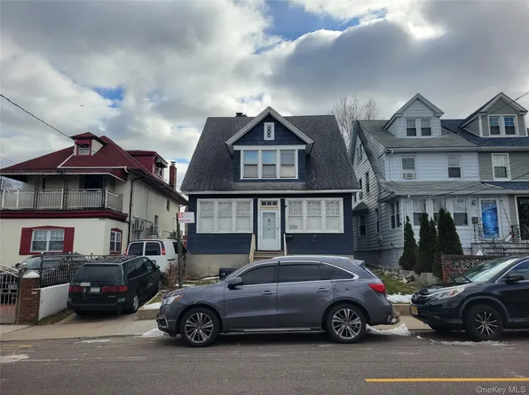 104-14 27 Avenue, East Elmhurst, NY 11369