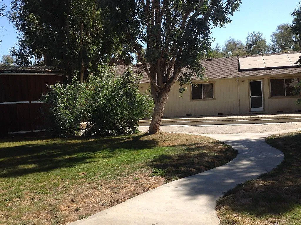 12235 Foothill Ave photo 1