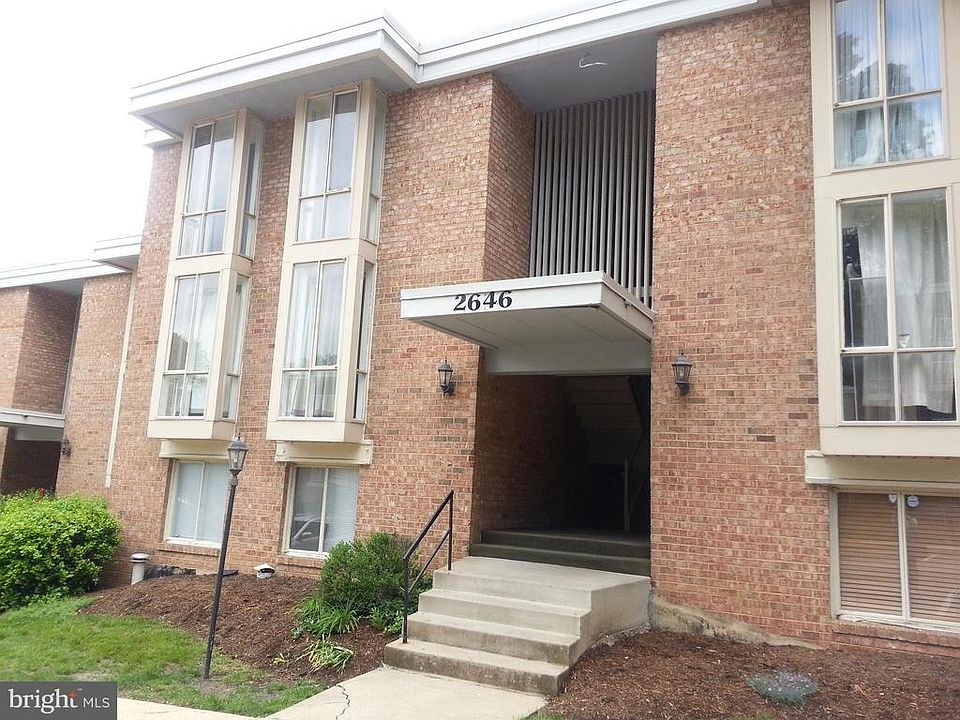 1st image of 2646 Redcoat Dr APT 1B
