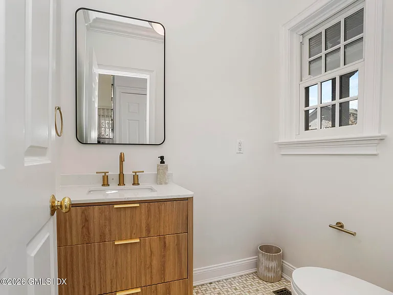 147 Holly Hill Ln #2 — Photo 13