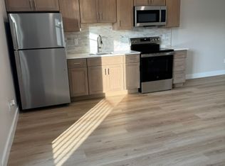 6955 Main Rd #5, Mattituck, NY 11952