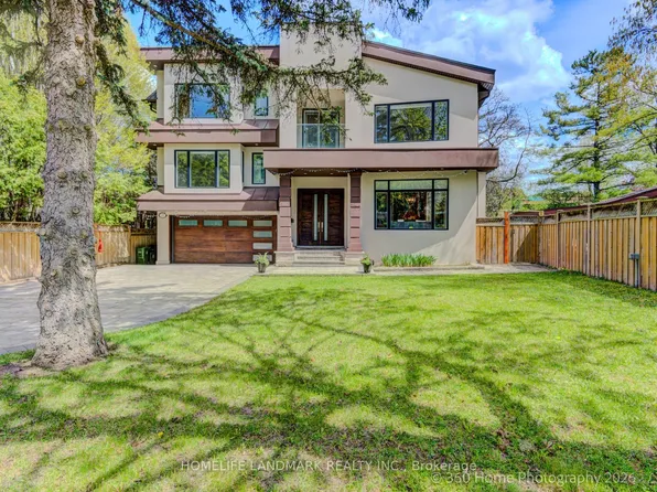 37 Chatfield Dr, Toronto, ON M3B 1K6