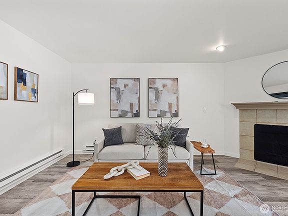 3rd image of 15416 40th Avenue W #20
