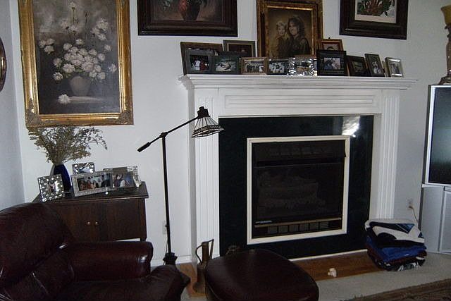 2nd image of 607 Plaza Dr
