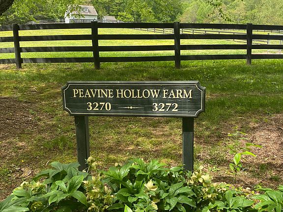 2nd image of 3272 Peavine Hollow Rd