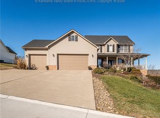 3404 Virginia Ave, Hurricane, WV 25526