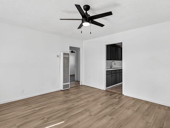 5th image of 813 E Fredricks St