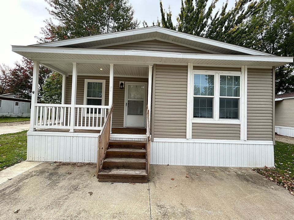 1st image of 251 Westwoods