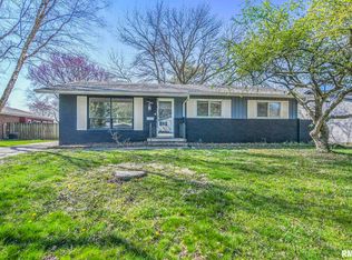 2012 Creighton Rd, Springfield, IL 62703