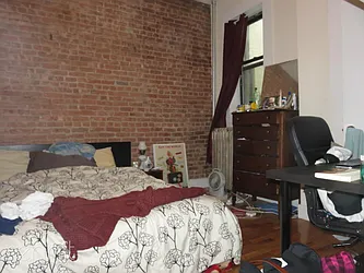 Rented by Rennit Inc.