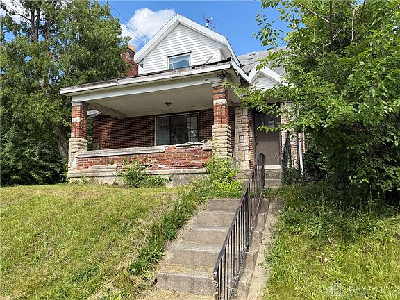 2nd image of 928 Dow St