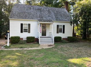 9718 Cole Mill Rd, North Chesterfield, VA 23237