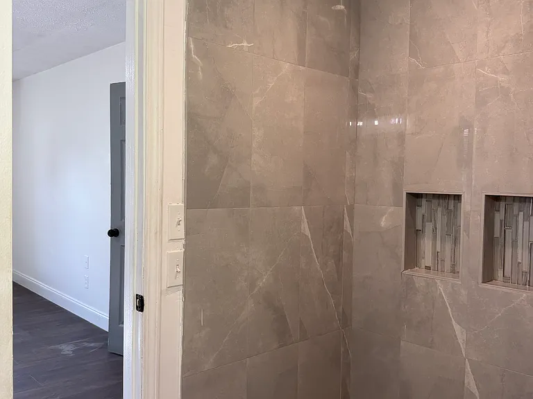 9011 Cornell Dr — Photo 5