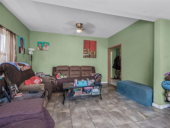 5th image of 94-32 108th Avenue