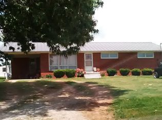 80 Penny Rd, Saint Joseph, TN 38481