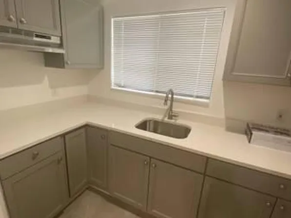 254 NW 53rd St, Miami, FL 33127