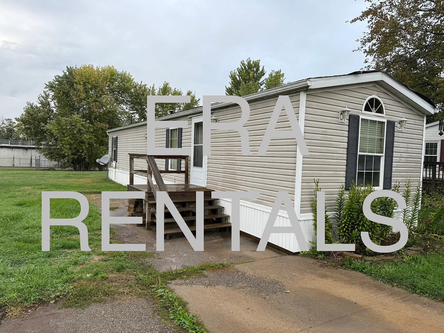 2 bed, $835 — Photo 1