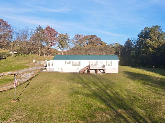4th image of 124 Little Pinnacle Rd