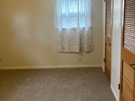 4th image of 1331 Clark Ave #1331