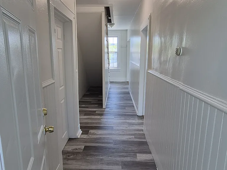 16 1st St #2 — Photo 2