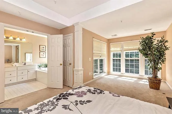 19411 Rayfield Dr — Photo 13