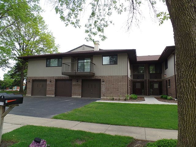 1st image of 779 Whalom Ln #779