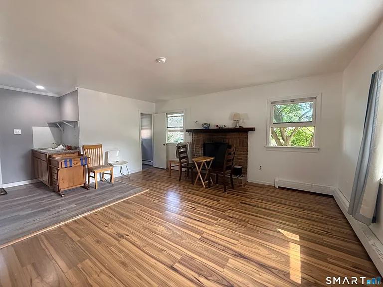 191 E Side Dr — Photo 5