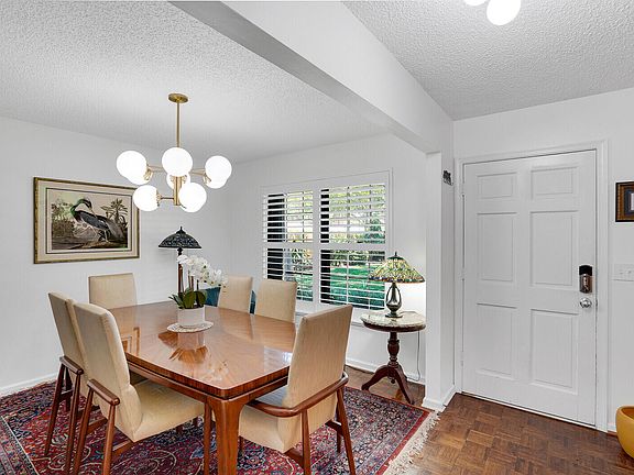 5th image of 11258 Twelve Oaks Way