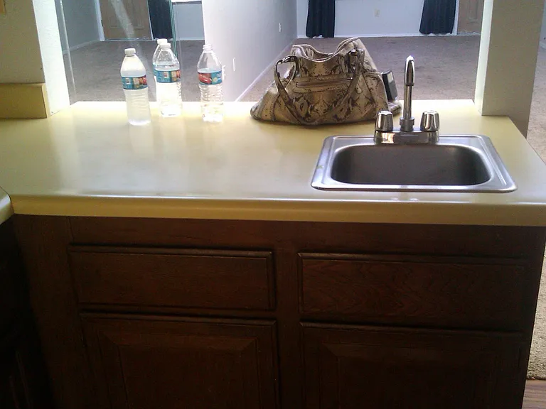 Kitchen Bar, with bar sink