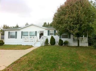 1703 S Windpoint Dr, Muncie, IN 47302