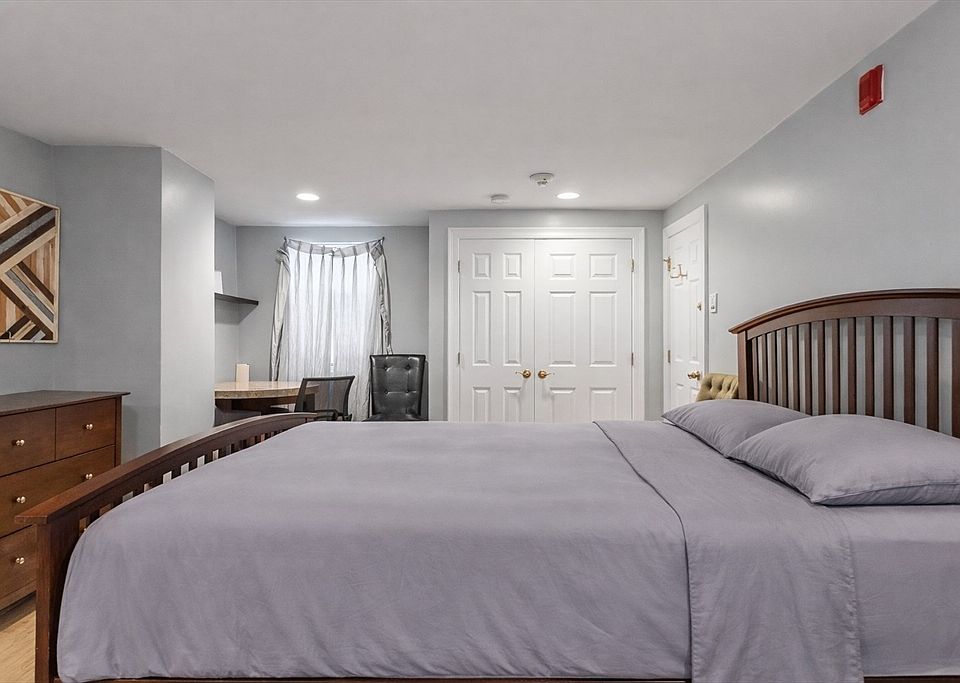 1st image of 1170 Massachusetts Ave APT 2