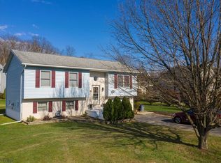120 Fiore Ln, Hollidaysburg, PA 16648