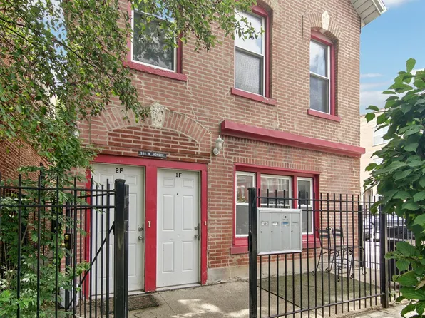 958 N Honore St, Chicago, IL 60622