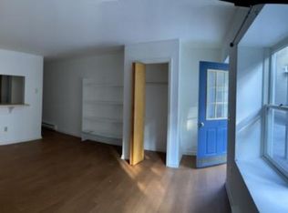 31 Railroad St #1, Canaan, CT 06018