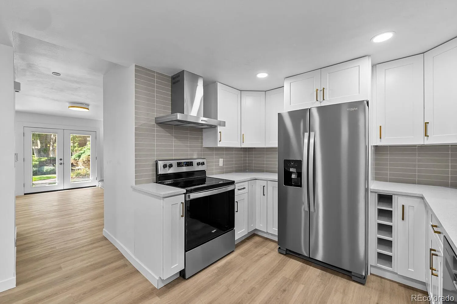 Monaco Village Condos — Photo 4